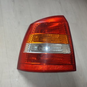 FEU ARRIÈRE GAUCHE OPEL ASTRA G