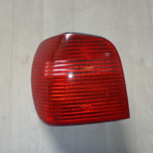 FEU ARRIÈRE GAUCHE VW POLO 6N2