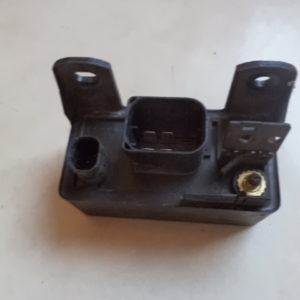 BOITIER DE PRÉCHAUFFAGE ( 4 broches ) MERCEDES RÉF: 0255452832 remplacer par 6461536579