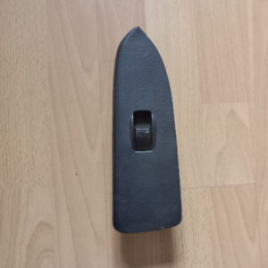 INTERRUPTEUR / COMMANDE LÈVE VITRE ( AV DROIT ) MAZDA 626