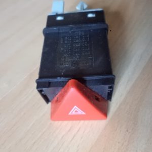 INTERRUPTEUR / BOUTON DE FEUX DE DÉTRESSE VW POLO 6N2 / LUPO / TRANSPORTER / REF: 6N0953235B