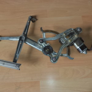 MOTEUR LÈVE VITRE ELECTRIQUE (AV- DROIT) COMPLET MERCEDES W124 REF: 0130821261