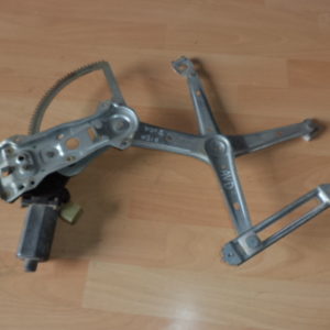 MOTEUR LÈVE VITRE ELECTRIQUE AVANT DROIT COMPLET D'ORIGINE MERCEDES CLASSE C W202 / E W210 REF: 0130821709