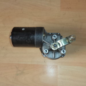MOTEUR ESSUIE-GLACE (AVANT) VW GOLF 4
