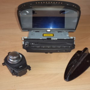 SYSTÈME NAVIGATION ( GPS ) COMPLET POUR BMW E90 - 318D