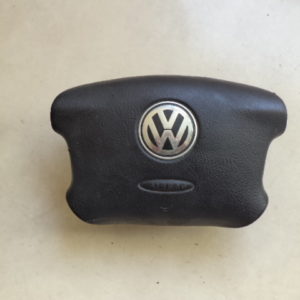 AIRBAG VOLANT POUR VW PASSAT / JETTA REF: 3B0880201BM