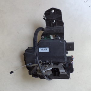 SERRURE DE PORTE ELECTRIQUE ( AVANT DROIT ) POUR VW PASSAT / LEON / OCTAVIA REF: 3B1837016AD