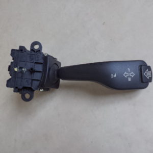 COMODO / COMMODO DE CLIGNOTANT BMW 530D E39 REF: 8363668K