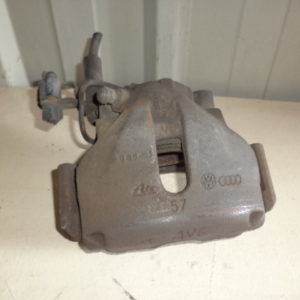 ÉTRIER DE FREIN AVANT GAUCHE POUR PASSAT 3B2 / 3B3 / 3B5