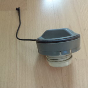 BOUCHON DE RÉSERVOIR POUR TOYOTA YARIS