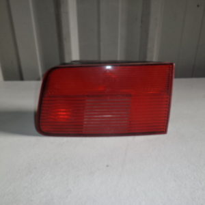 FEU ARRIÈRE DROIT D’ORIGINE POUR BMW E39 TOURING REF: 8361674