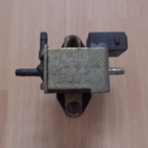 CAPTEUR PRESSION TURBO ÉLECTROVANNE POUR AUDI A2 / A3 / A4 / A6 / REF: 028906283F
