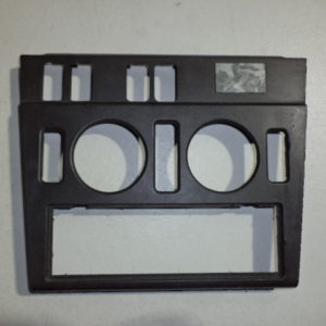 CONSOLE CENTRAL POUR MERCEDES CLASSE C W202 - C180 REF: 2026830100