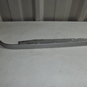 PANNEAU DE PHARE COTE DROIT POUR MERCEDES CLASSE C W202 REF: 2028260277