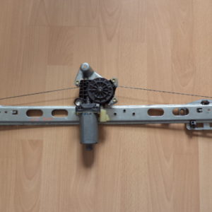 MOTEUR LÈVE VITRE ELECTRIQUE (AR- GAUCHE) COMPLET MERCEDES CLASSE ML W163 REF: 9137041094 / 119017100