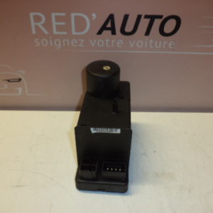 POMPE DE FERMETURE CENTRALISÉE POUR MERCEDES CLASSE C W202 REF: 2028001048 ou 2028001448