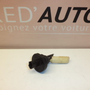 Capteur de niveau lave-glace pour Mercedes classe C W203 / C209 - A209 / W211 / R230 REF: 2205400045 / 220 540 00 45