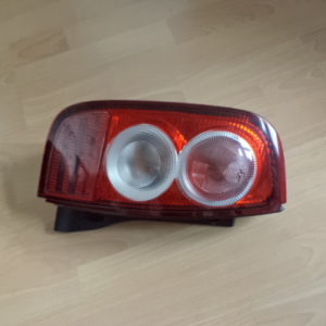 FEU STOP ARRIÈRE GAUCHE D’ORIGINE NISSAN MICRA