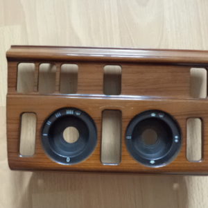 CONSOLE CENTRALE EN BOIS ( ZEBRANO ) D’ORIGINE MERCEDES W124