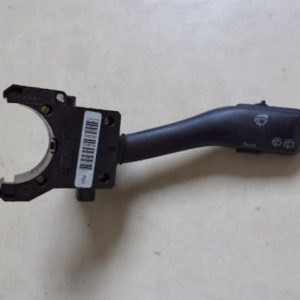 COMODO / COMMODO D’ESSUIE GLACE AUDI A6 A3 - VW - SKODA - PASSAT 3B REF: 4B0953503H / 4B0 953 503 H
