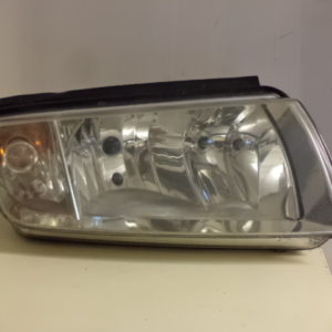 OPTIQUE / PHARE AVANT DROIT D'ORIGINE SKODA FABIA