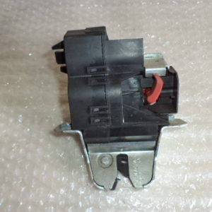 SERRURE DE COFFRE / HAYON D’ORIGINE MERCEDES CLASSE S203 / CL203 REF: 2037400235 / 203 740 02 35