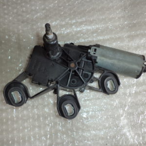 MOTEUR ESSUIE GLACE ARRIÈRE POUR MERCEDES CLASSE C W203 BREAK REF: 2038205342 / A 203 820 53 42
