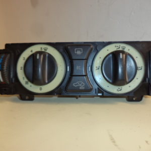 COMMANDE DE CHAUFFAGE ET CLIM D’ORIGINE MERCEDES SLK R170 REF: 1708300685 OU 1708300885