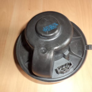 PULSEUR D'AIR / VENTILATEUR DE CHAUFFAGE D'ORIGINE VW SHARAN REF: 1819021D