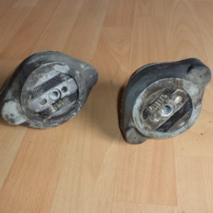 support boite de vitesse d'origine audi a4 a6 v6 ref: 4B0399151