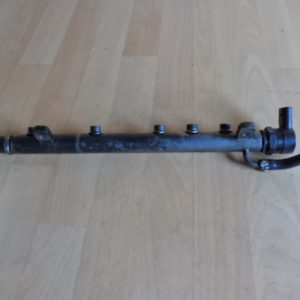 RAMPE D’INJECTION COMPLETE D’ORIGINE MERCEDES CLASSE A W169 ET CLASSE B W245 REF: 6400701295 / A6400701295