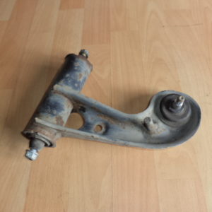BRAS DE SUSPENSION AVANT BAS GAUCHE MERCEDES CLASSE C W202 S202