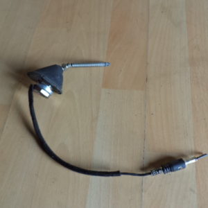 ANTENNE ARRIERE POUR AUDI A3 / A4 / A6 REF: 4B9035501K