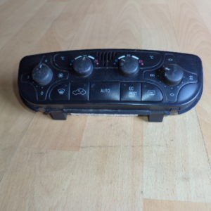 COMMANDE DE CHAUFFAGE ET CLIM POUR MERCEDES CLASSE C W203 REF: A2038300285 / 2038300285
