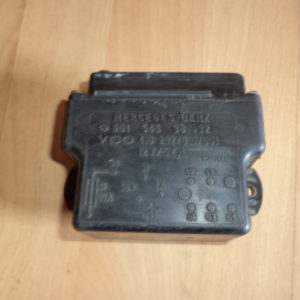 BOITIER DE PRÉCHAUFFAGE D’ORIGINE MERCEDES W124 / W201-190 REF: 0015459832