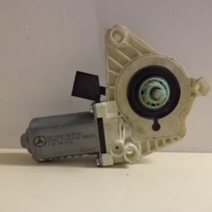 MOTEUR LÈVE VITRE (ARRIÈRE GAUCHE) POUR MERCEDES CLASSE A W169 REF: A1698281942 / 1698281942