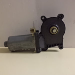 MOTEUR LÈVE VITRE (ARRIÈRE GAUCHE) POUR MERCEDES CLASSE A W168 / E W210 REF: 0130821673
