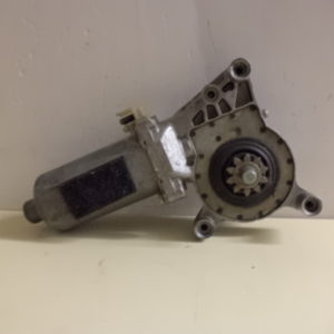 MOTEUR LÈVE VITRE (AVANT GAUCHE) POUR MERCEDES CLASSE C W202 REF: 193027100