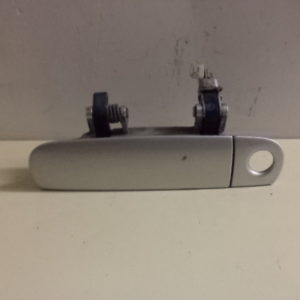 POIGNÉE DE PORTE (AV. GAUCHE) D'ORIGINE AUDI A6 - B6