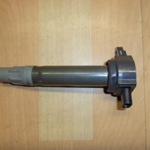 BOBINE D'ALLUMAGE D'ORIGINE CHRYSLER 300 C REF: 04606869AB remplacer par 04606869AC ou 04606869AA