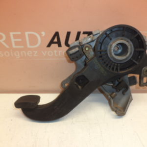 PÉDALE DE FREIN A MAIN D’ORIGINE MERCEDES CLASSE C W203 PHASE 2 / CLK W209 / E W211 / CL W215 / CLS W 219 / S W220 / SL W230  REF: A2034201684 / 2034201684