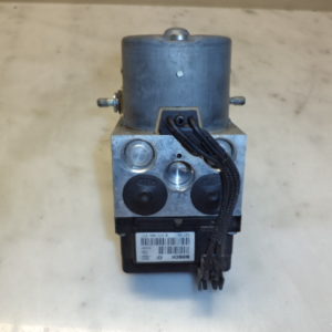 BLOC HYDRAULIQUE ABS D’ORIGINE TOYOTA COROLLA E12 REF: 4451002050 / 0265216850 / 0273004571