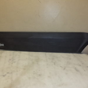 BAGUETTE / MOULURE DROIT D’ORIGINE MERCEDES SPRINTER W 906 / VW CRAFTER REF: A9066901682 / 9066902062
