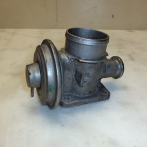 VANNE EGR POUR BMW E46 E39 E38 E53 REF: 7785452