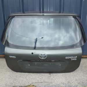 MALLE / HAYON ARRIERE TOYOTA COROLLA D4D