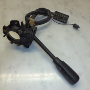 COMMUTATEUR DE CLIGNOTANT D’ORIGINE MERCEDES W124 REF.1245401045
