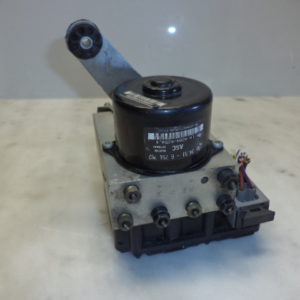 BLOC HYDRAULIQUE ABS D’ORIGINE BMW 3 E46 320D PHASE 1 REF: 6751768 / 6751767