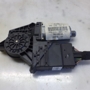 Moteur lève vitre arrière droit d'origine VW PASSAT ref: 3B5839752A
