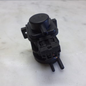 CONVERTISSEUR DE PRESSION POUR MERCEDES W123, W126, W201, W202 ET W210 REF: 0005450327