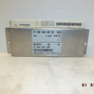 BOITIER CALCULATEUR ABS D'ORIGINE MERCEDES CLASSE C W202 REF: 0195454632 / 0265108029